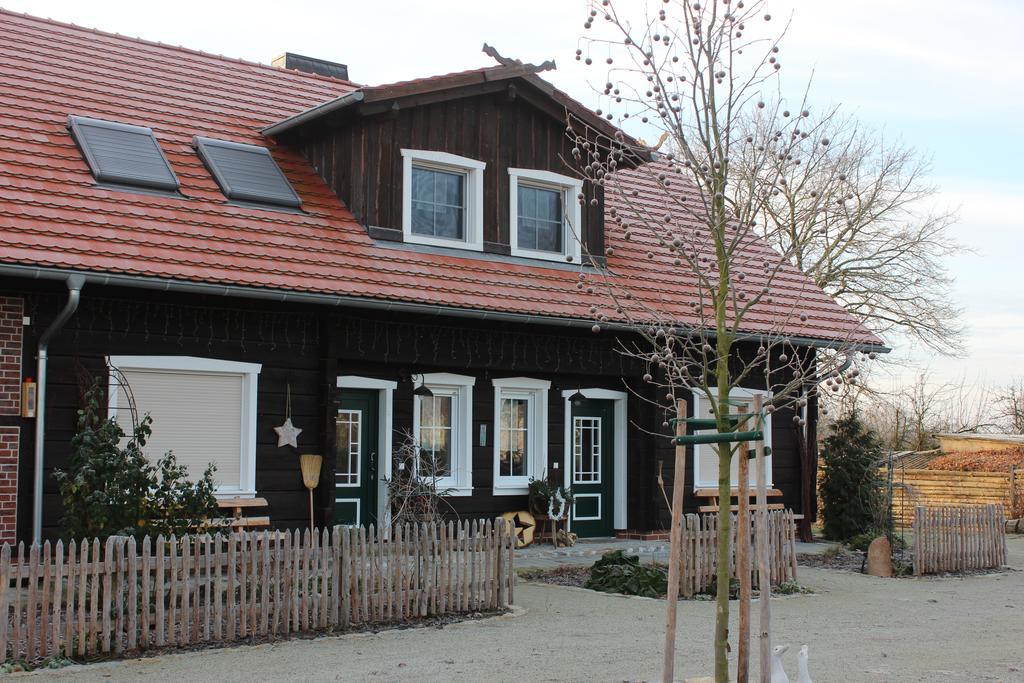 Spreewaldhaus Zum Schoberplatz Apartment Lubben Exterior photo